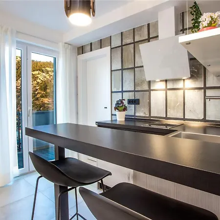 Apartment Capitis In The Center