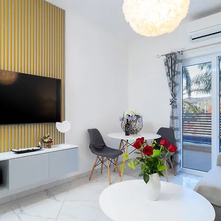 Apartment Capitis In The Center