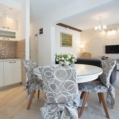 Apartment Capitis In The Center *