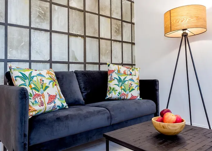 Apartament Capitis In The Centre - Private Pool & Balcony With Spectacular View-no Pool