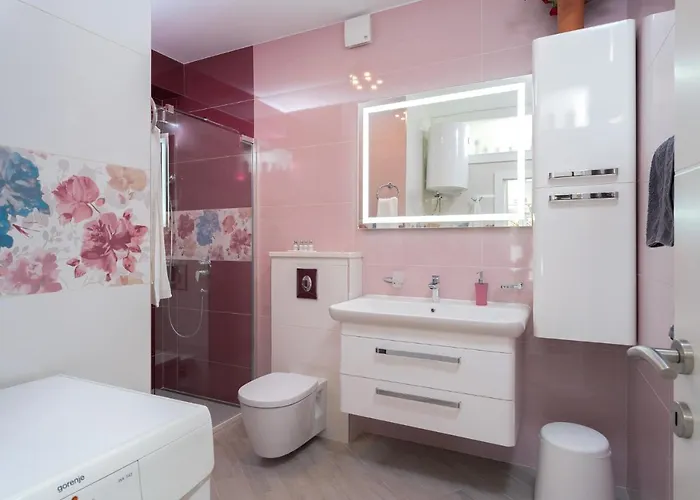 Apartament Capitis In The Centre - Private Pool & Balcony With Spectacular View-no Pool