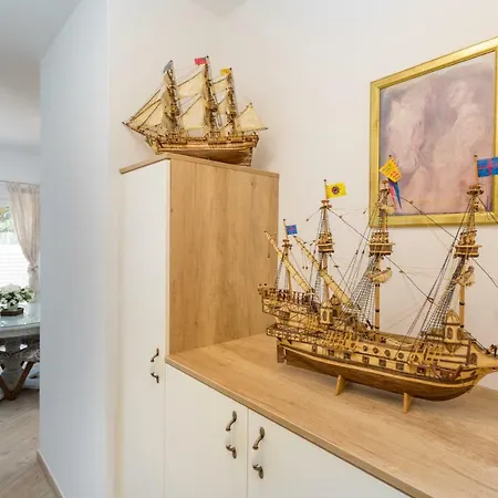 Apartmán Capitis In The Centre - Private Pool & Balcony With Spectacular View-no Pool